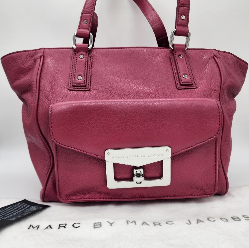 Marc by Marc Jacobs Bianca Hayley Fuchsia Raspberry Pink Leather Tote Turnlock
